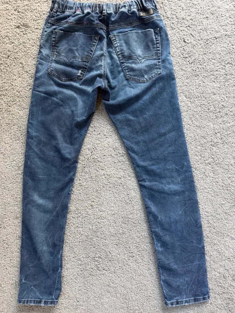 Diesel Krooley-NE JoggJeans Distressed Sweat Jeans W30 Medium Blue 0670U
